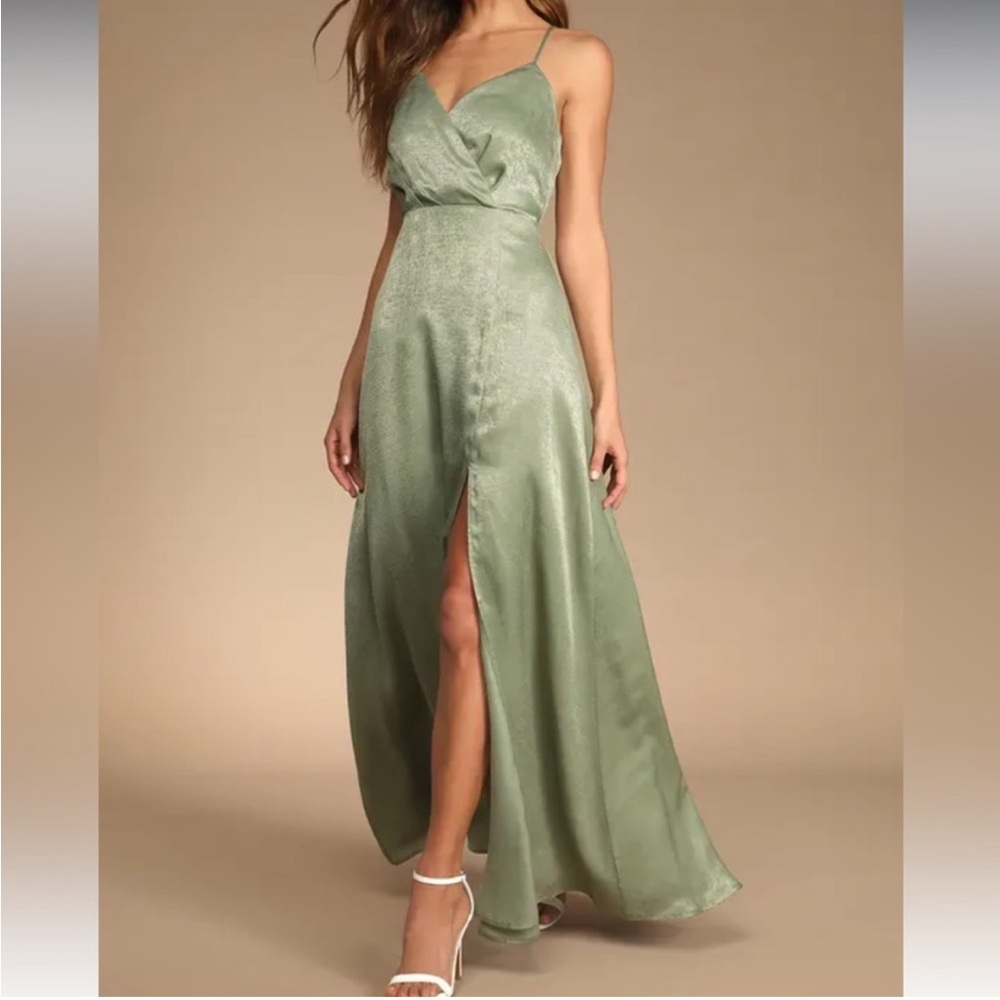 Lulus Dress Like New!!
